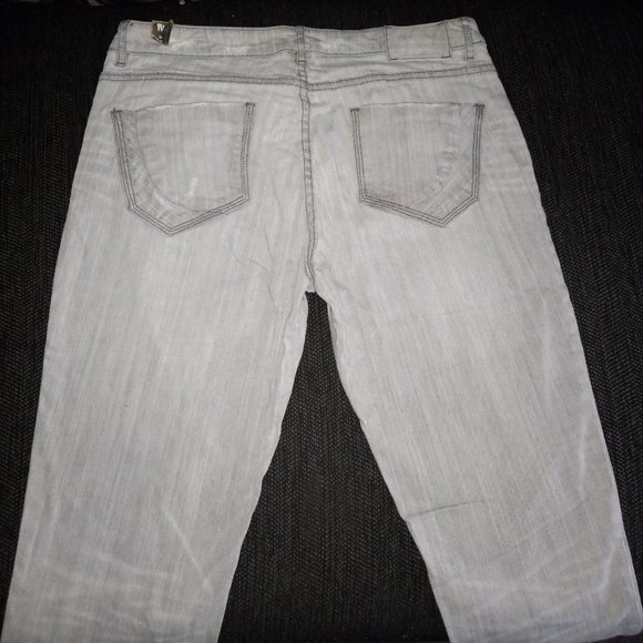 Nine Days Gray Distressed Jeans - Picture 3 of 3